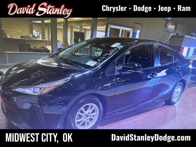 2022 Toyota Prius LE FWD