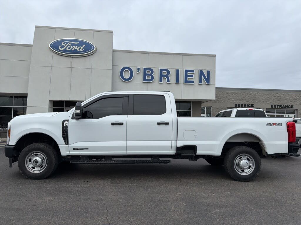2024 Ford F-350 Super Duty XL Crew Cab 4WD