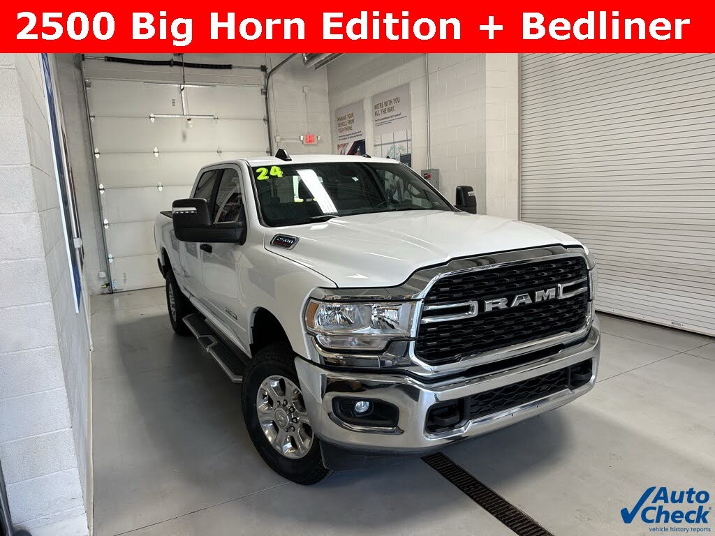 2024 RAM 2500 Big Horn Crew Cab 4WD