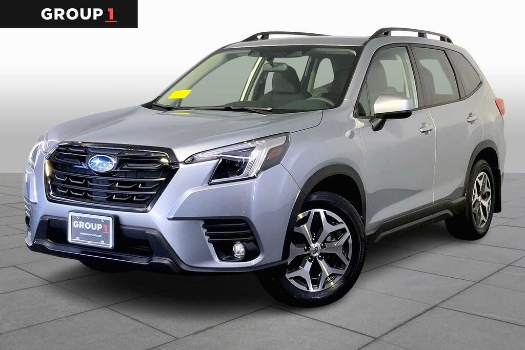 2024 Subaru Forester Premium Crossover AWD