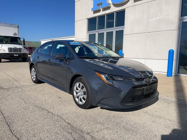 2025 Toyota Corolla LE FWD