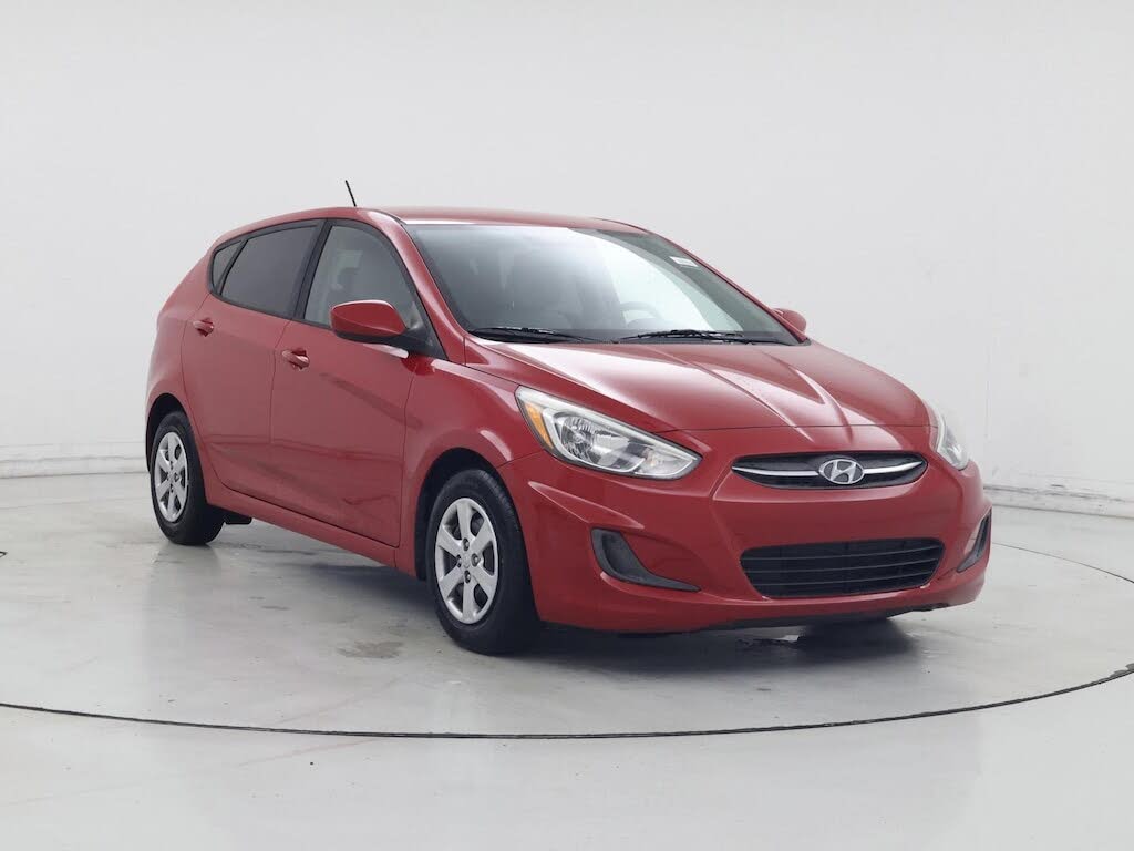2017 Hyundai Accent SE 4-Door Hatchback FWD