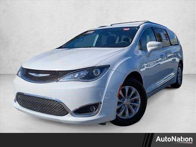 2018 Chrysler Pacifica Touring L FWD