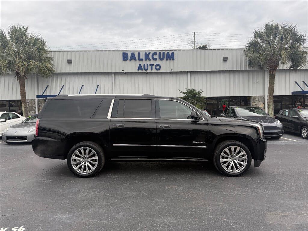 2018 GMC Yukon XL Denali 4WD