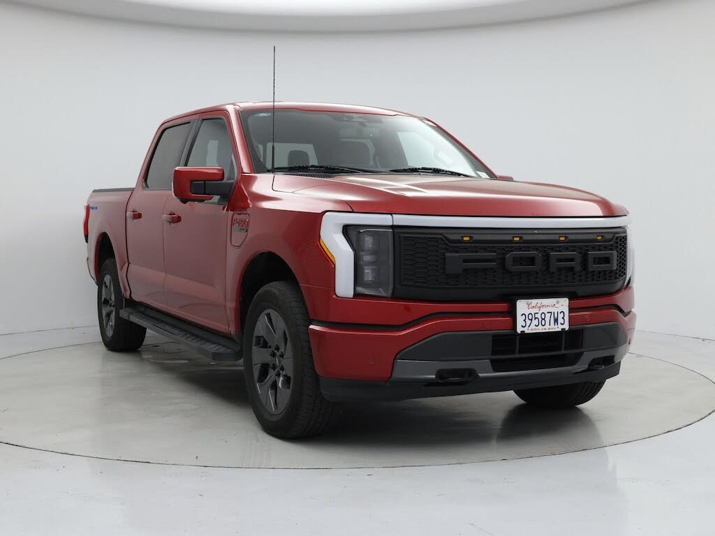 2023 Ford F-150 Lightning Lariat SuperCrew AWD