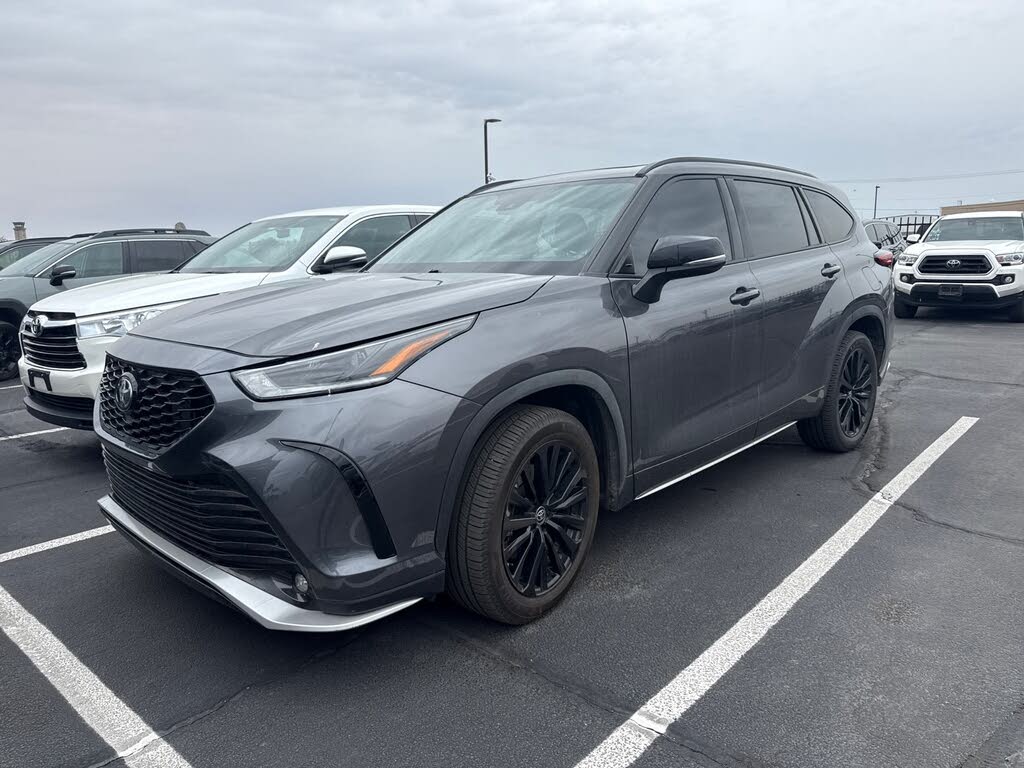 2023 Toyota Highlander XSE FWD