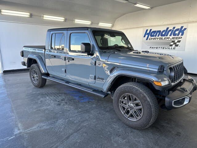 2024 Jeep Gladiator Sport S Crew Cab 4WD