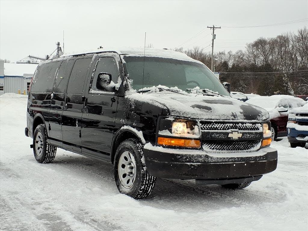 2013 Chevrolet Express Cargo 1500 RWD