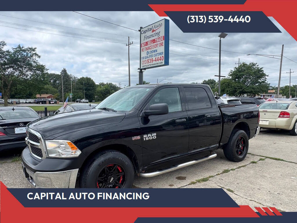 2017 RAM 1500 SLT Crew Cab 4WD