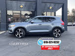 Volvo XC40 T4 Momentum FWD