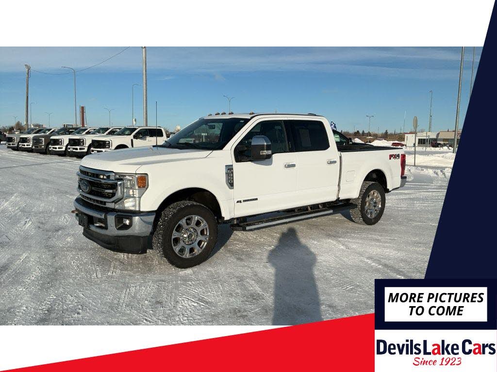 2022 Ford F-350 Super Duty Lariat Crew Cab 4WD