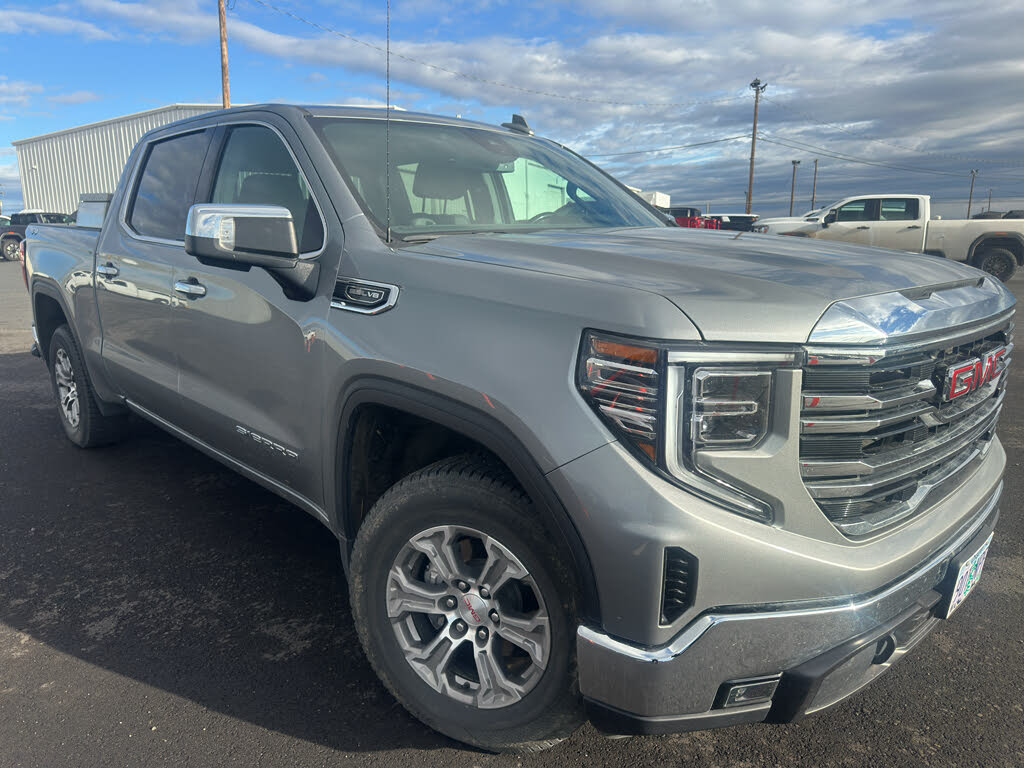 2024 GMC Sierra 1500 SLT Crew Cab 4WD
