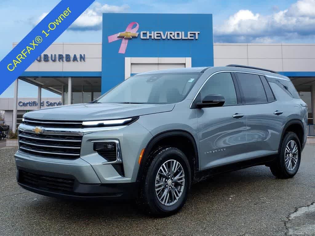 2025 Chevrolet Traverse LT FWD