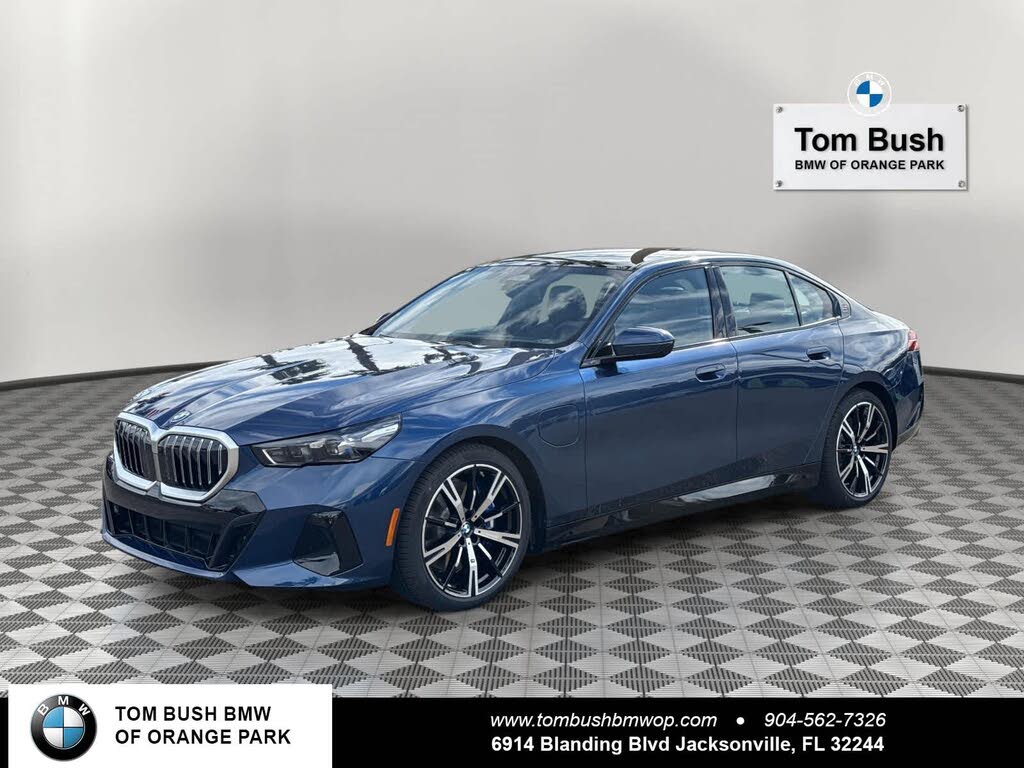 2026 BMW 5 Series 550e xDrive