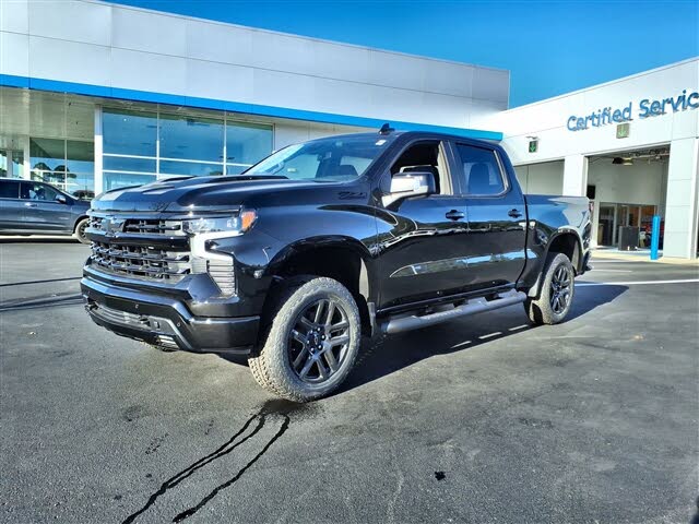 2026 Chevrolet Silverado 1500 LT Trail Boss Crew Cab 4WD