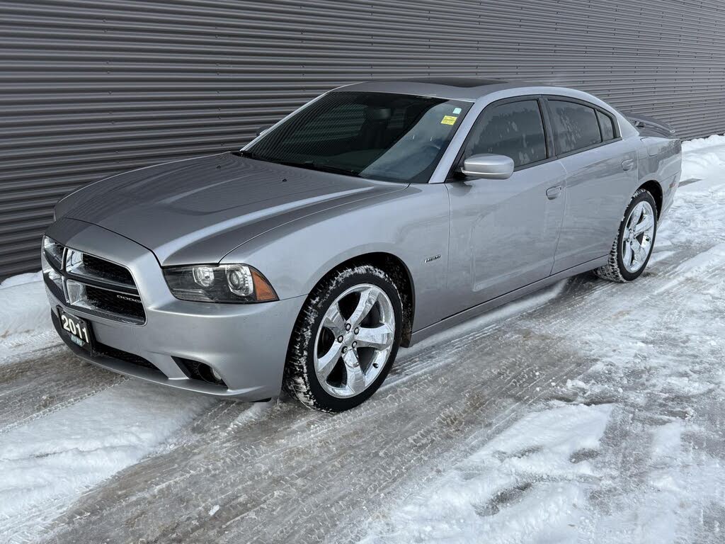 2011 Dodge Charger R/T RWD