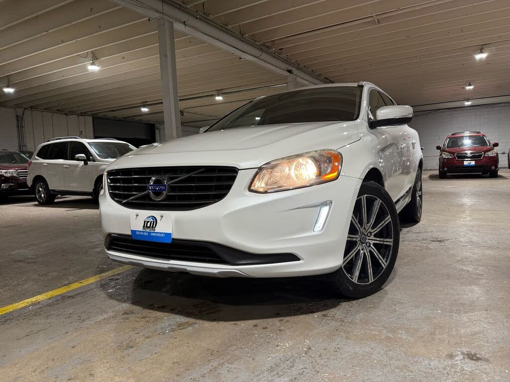 2017 Volvo XC60 T6 Inscription AWD