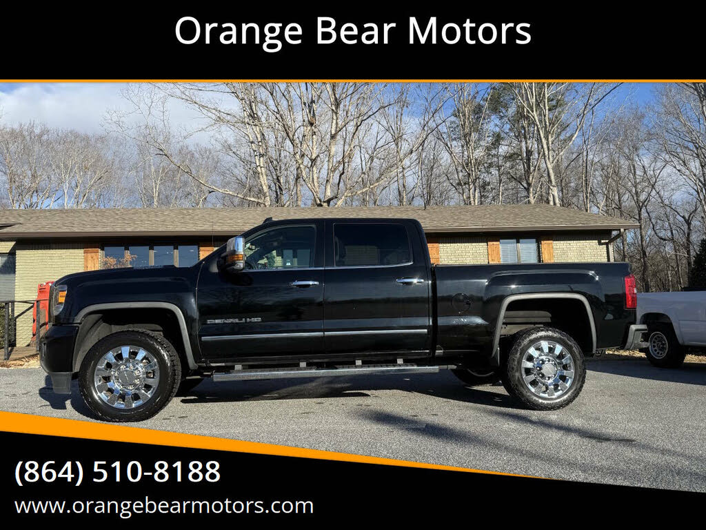 2018 GMC Sierra 2500HD Denali Crew Cab SB 4WD