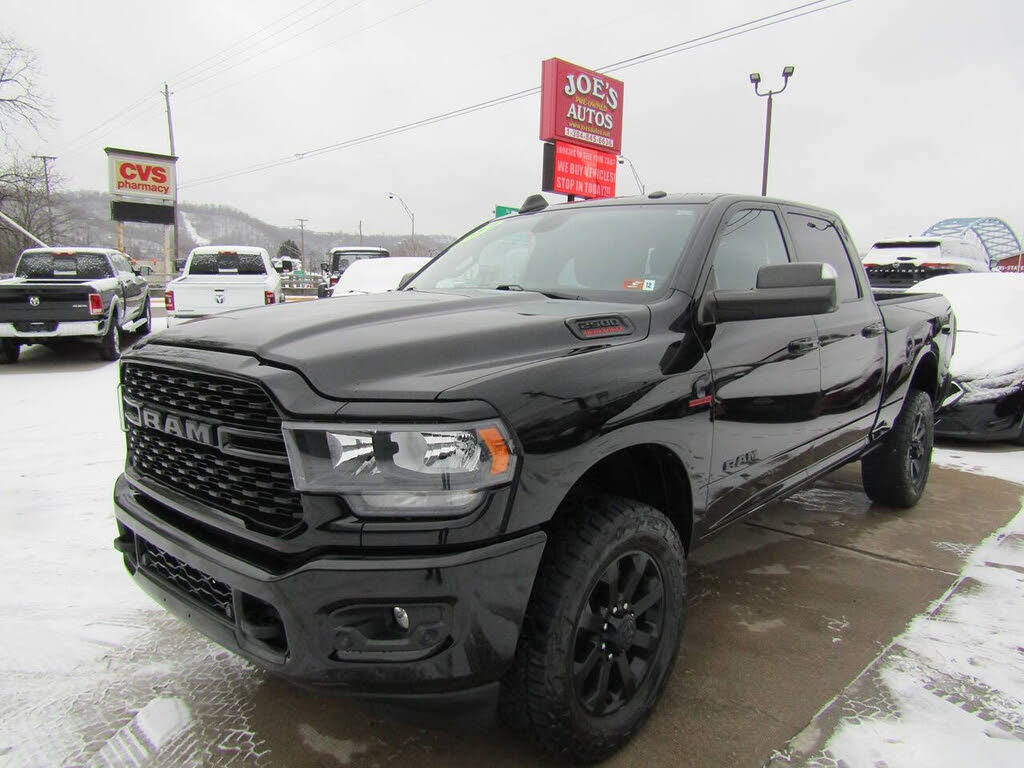 2022 RAM 2500 Big Horn Crew Cab 4WD