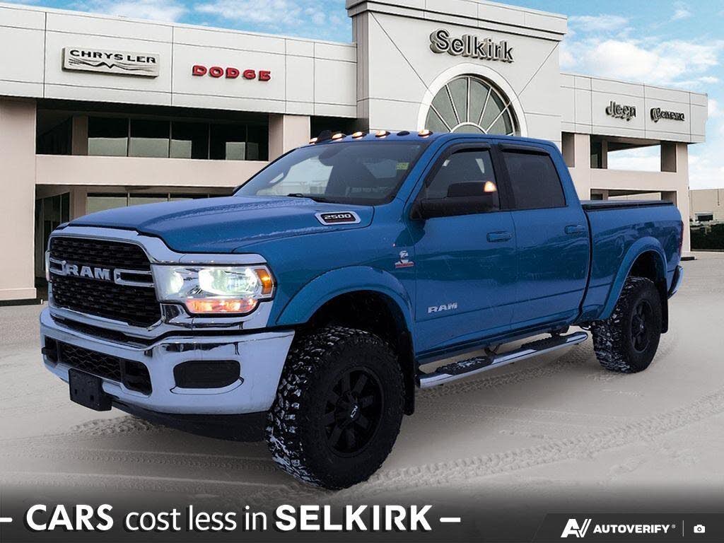 RAM 2500 Big Horn Crew Cab 4WD 2022