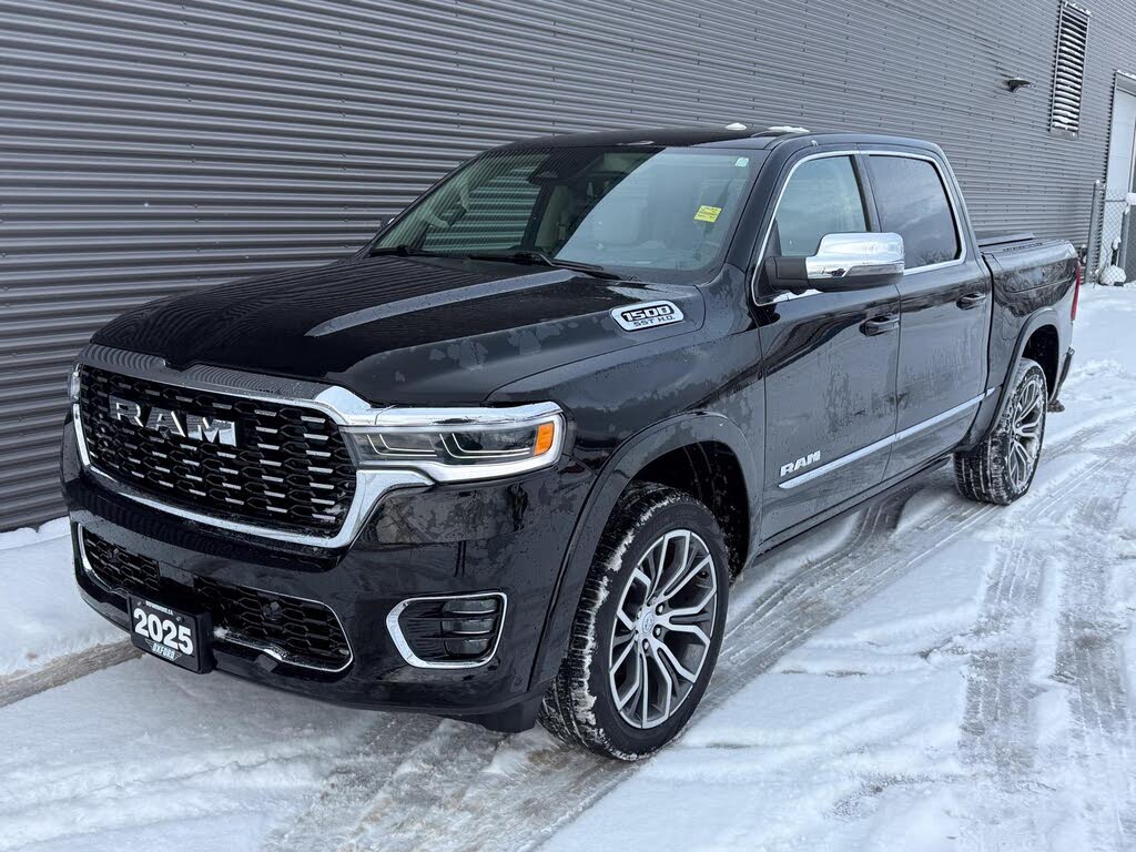 2025 RAM 1500 Tungsten Crew Cab 4WD