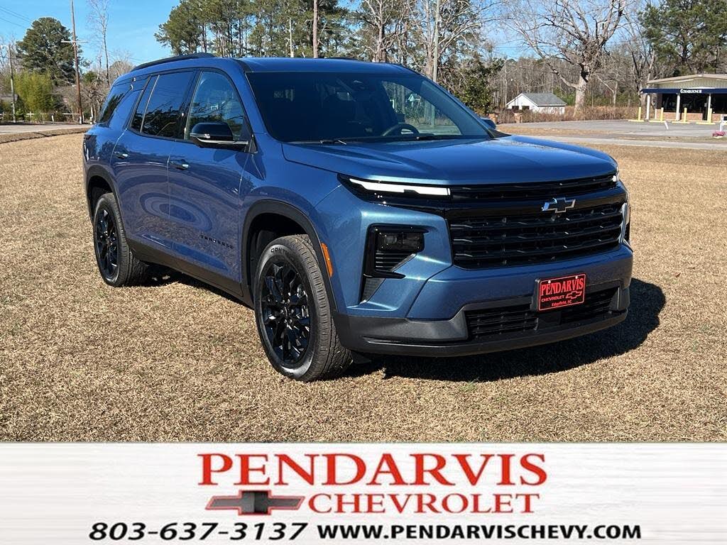 2026 Chevrolet Traverse LT FWD