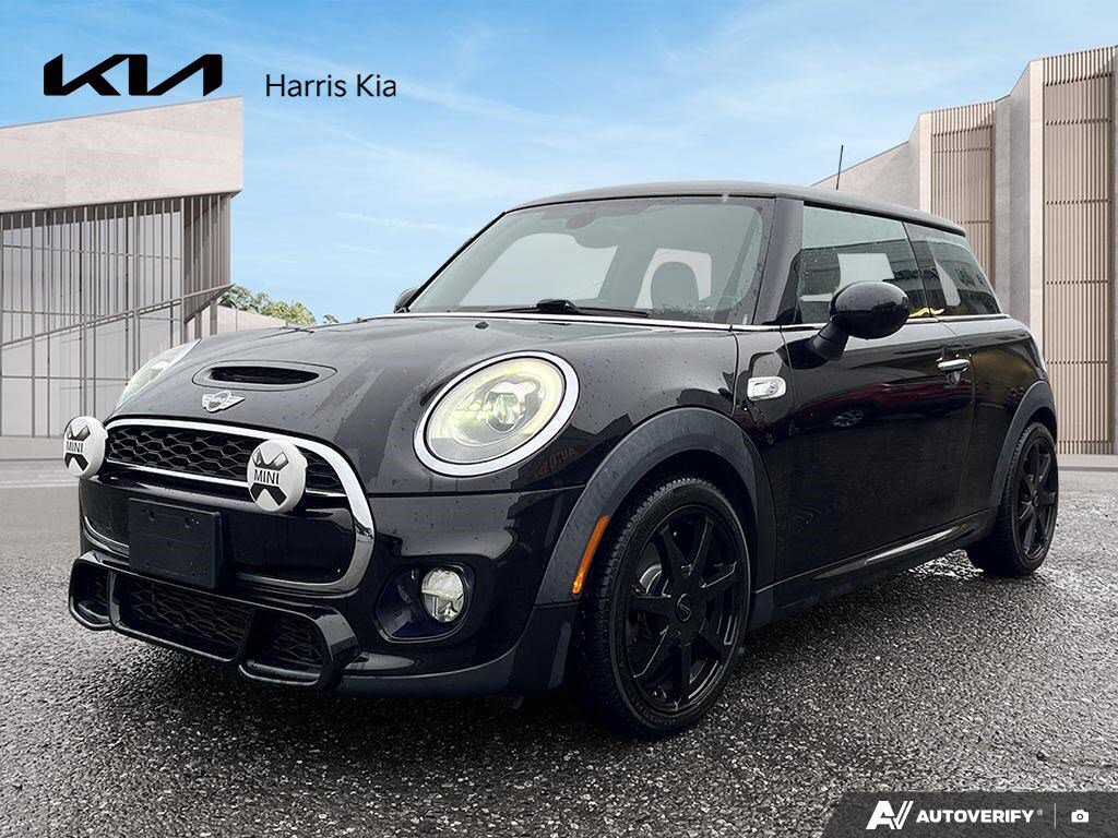 2016 MINI Cooper S 2-Door Hatchback FWD
