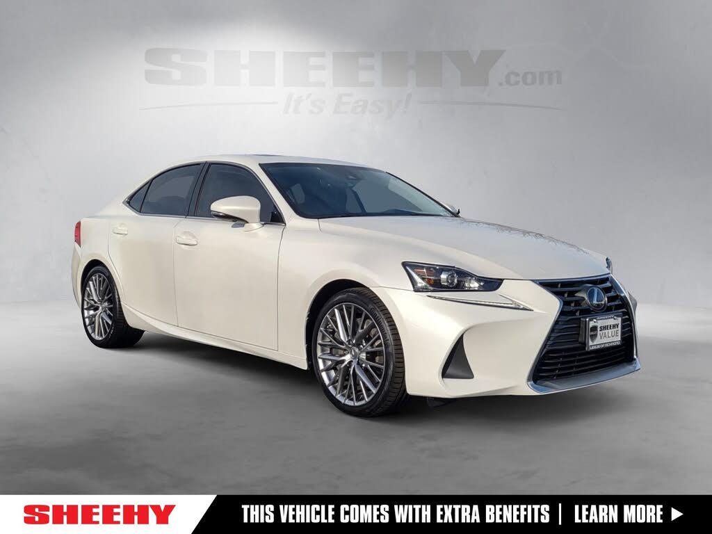 2017 Lexus IS 200t RWD