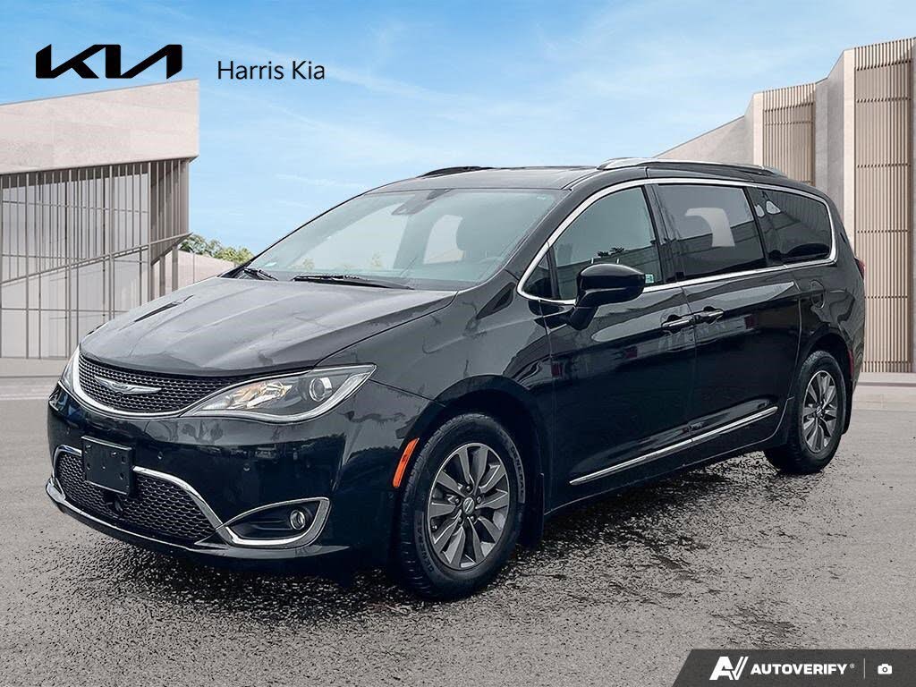 2020 Chrysler Pacifica Touring L Plus 35th Anniversary FWD