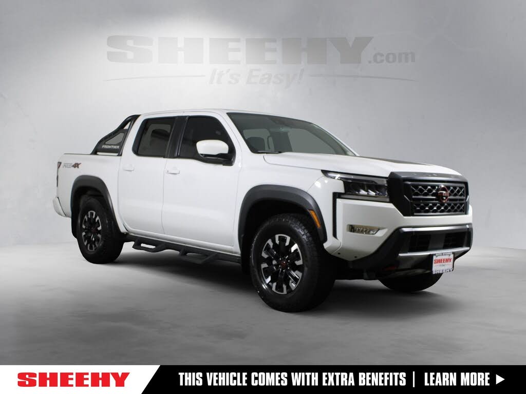 2023 Nissan Frontier PRO-4X Crew Cab 4WD