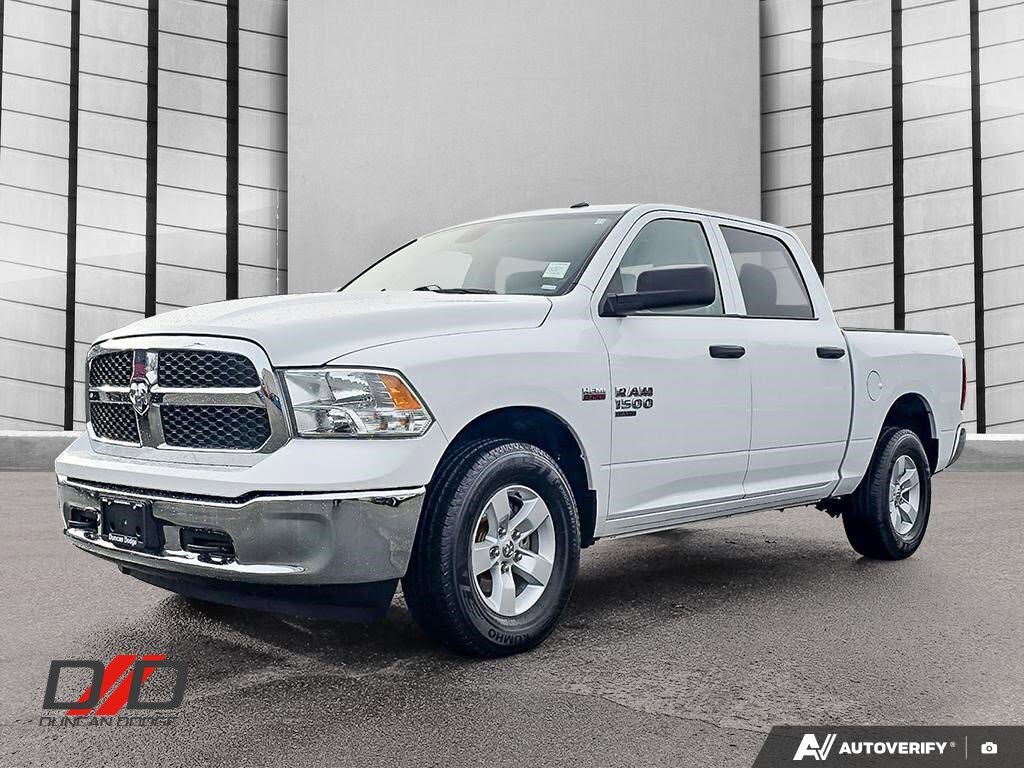 2023 RAM 1500 Classic SLT Crew Cab 4WD