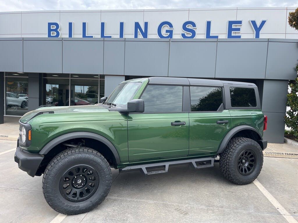 2025 Ford Bronco 4-Door 4WD