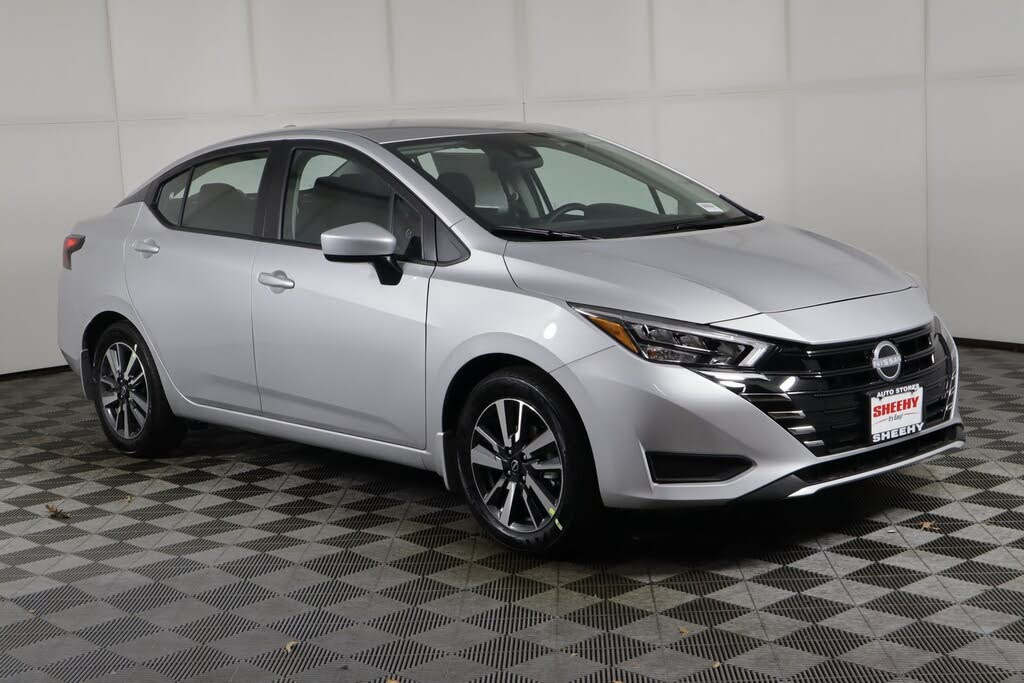 2025 Nissan Versa SV FWD