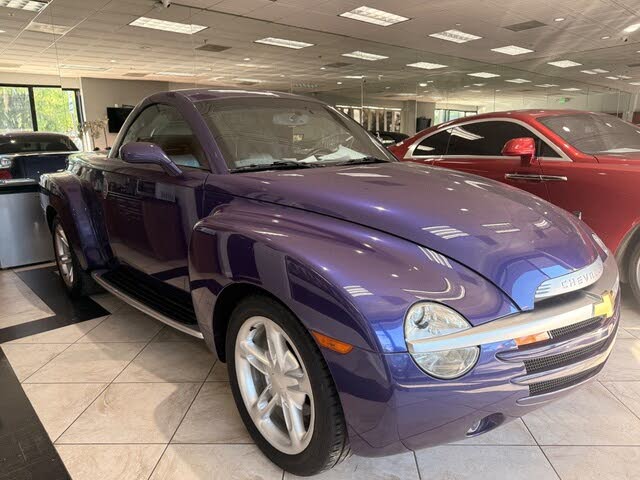2004 Chevrolet SSR LS RWD