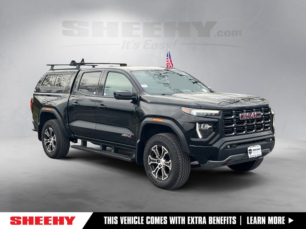 2023 GMC Canyon AT4 Crew Cab 4WD