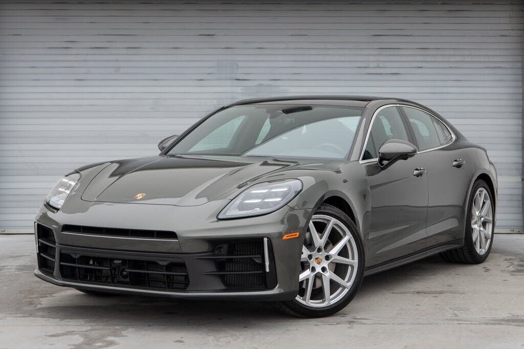 2024 Porsche Panamera 4 AWD