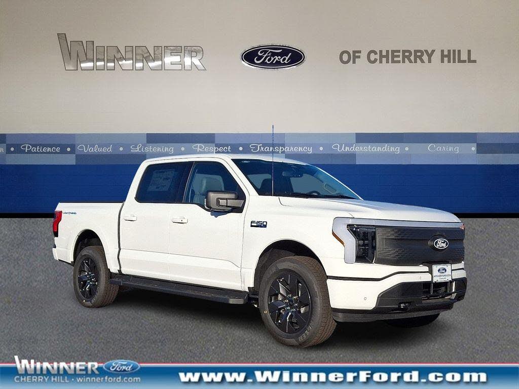2025 Ford F-150 Lightning Flash SuperCrew AWD