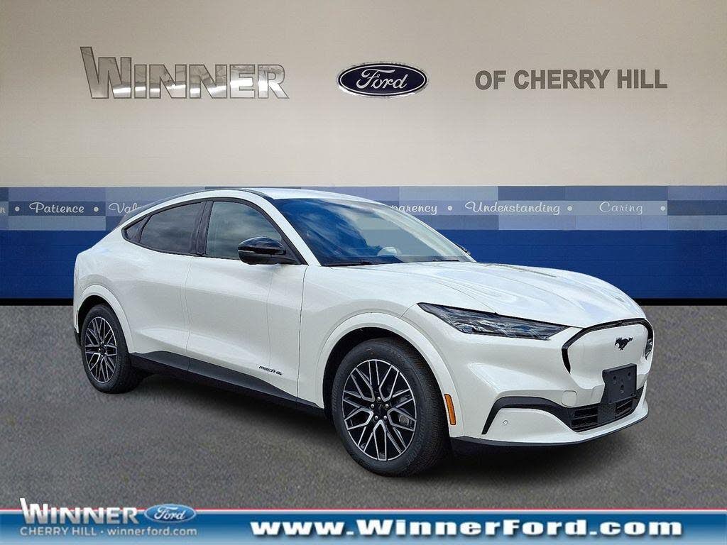 2025 Ford Mustang Mach-E Premium AWD