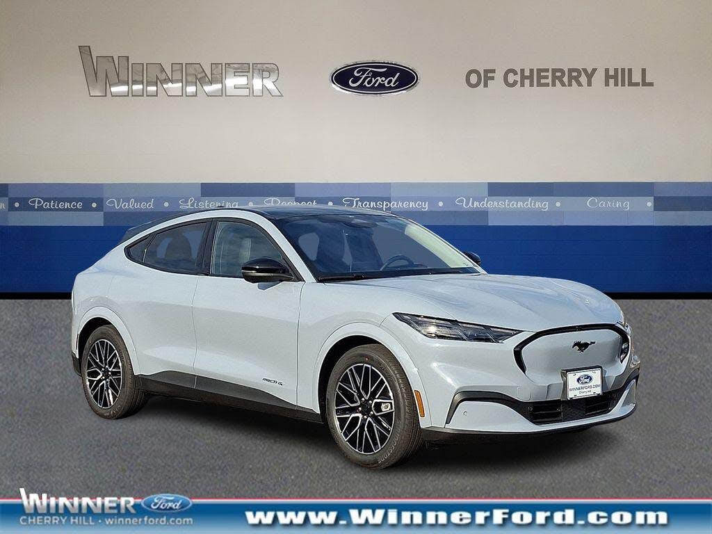 2025 Ford Mustang Mach-E Premium AWD