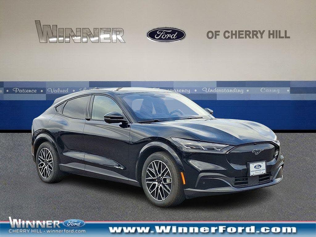 2025 Ford Mustang Mach-E Premium AWD