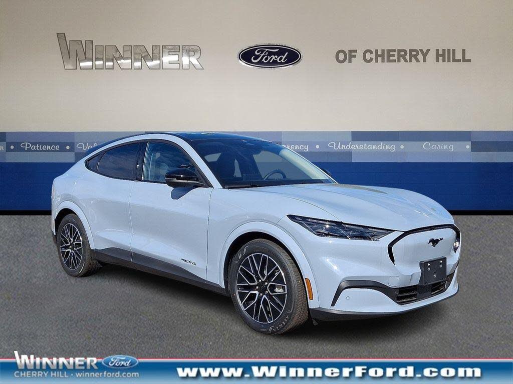 2025 Ford Mustang Mach-E Premium AWD