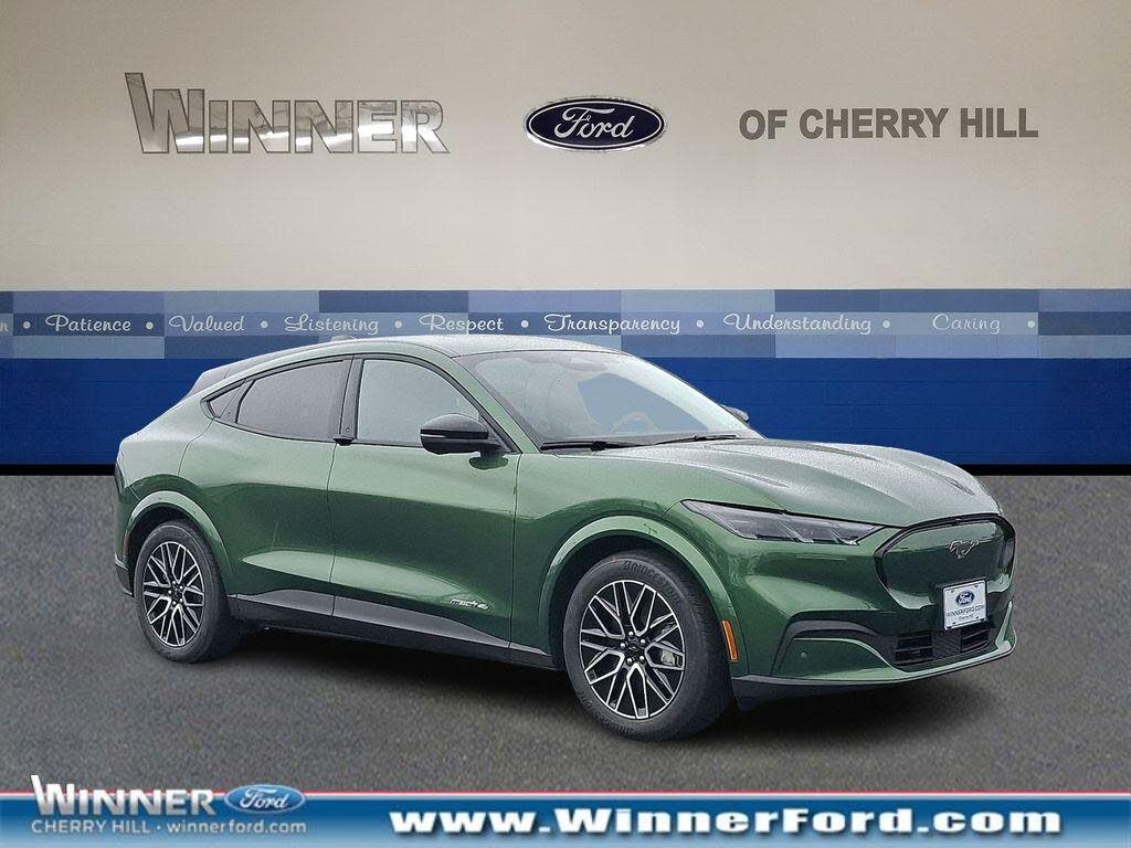 2025 Ford Mustang Mach-E Premium AWD