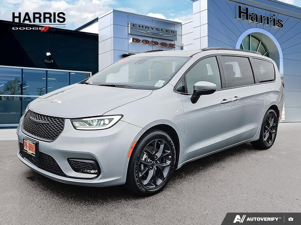 2023 Chrysler Pacifica Touring L FWD