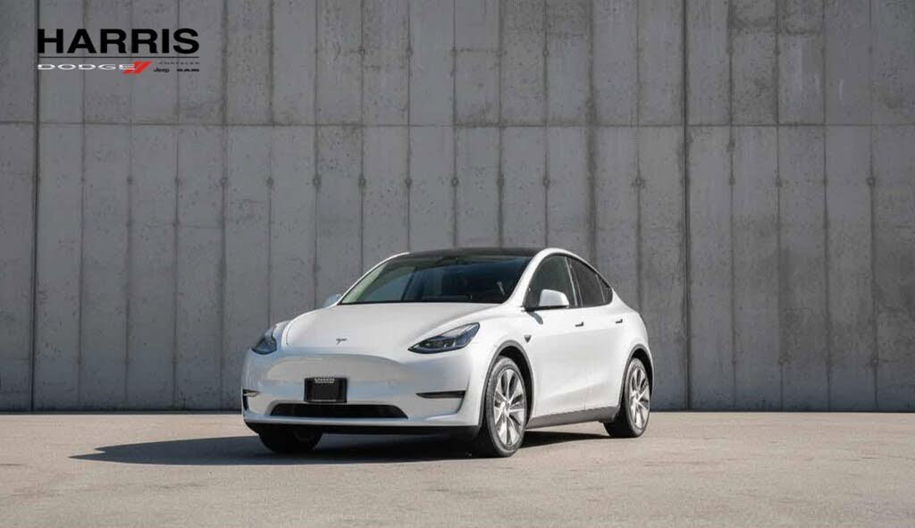 Tesla Model Y Long Range AWD 2023
