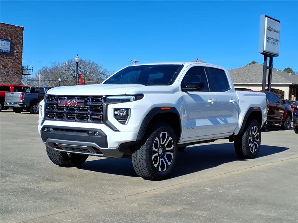 2024 GMC Canyon AT4 Crew Cab 4WD
