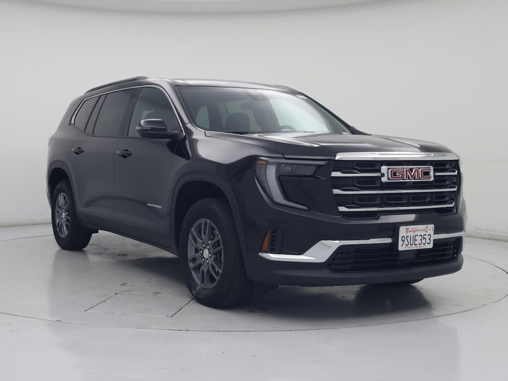 2025 GMC Acadia Elevation FWD