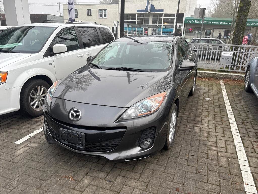 2012 Mazda MAZDA3 GS-SKY