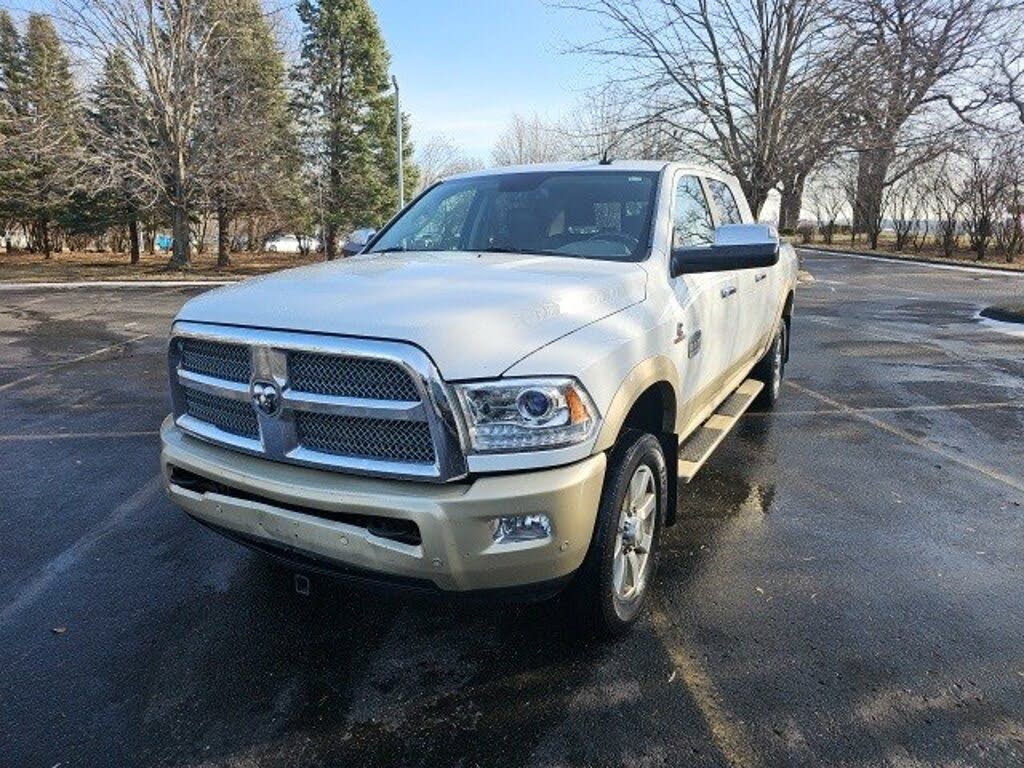 2017 RAM 3500 Laramie Longhorn Mega Cab 4WD