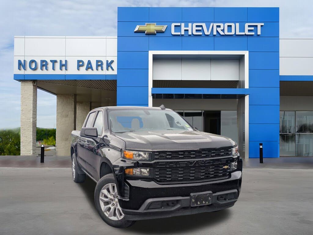 2022 Chevrolet Silverado 1500 Custom Crew Cab 4WD