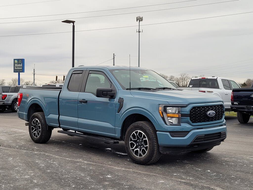 2023 Ford F-150 XL SuperCab 4WD